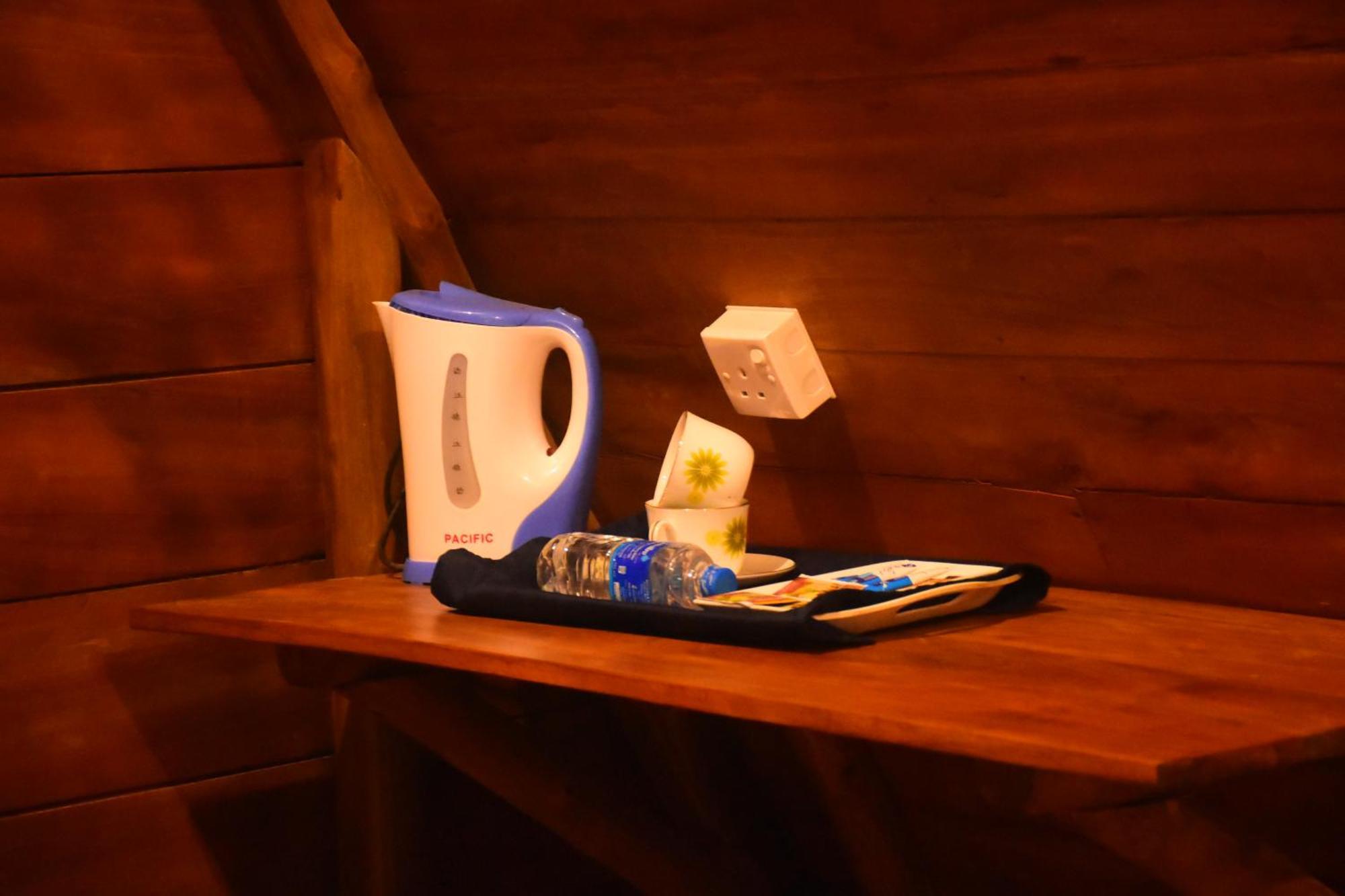 Wild Lake Side ウダワラウェ エクステリア 写真